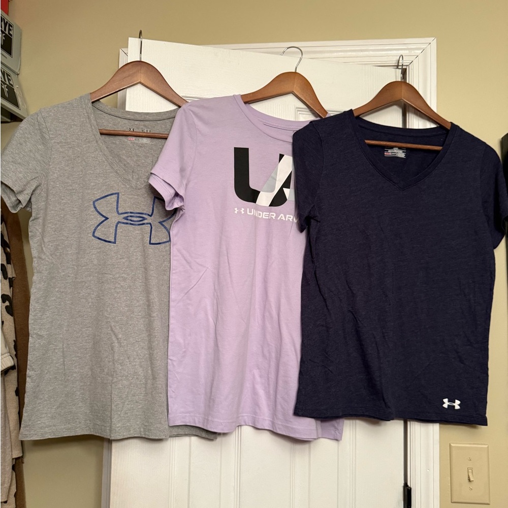 3 Under Armour V-Neck T-Shirts - Gray, Lavender, Navy small medium